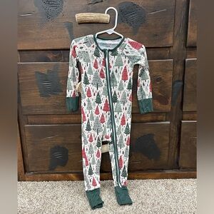 NWOT Bamboo Zippy 18-24 months